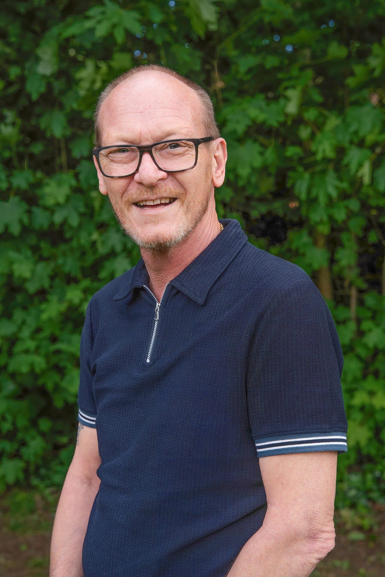 A member of the Vicky's Clubs team, 3